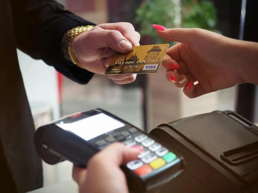 Tenho um pequeno negócio, vale a pena implementar um sistema de cashback?